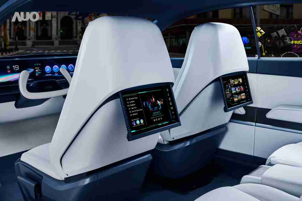 尊龙z6将于CES 展示全新Smart Cockpit 2024，，，，可紧密串连使用者多元需求，，，并革新座舱内部的应用和设计，，，，带来身历其境且引人入胜的视觉飨宴，，满足驾乘人员的全方位体验